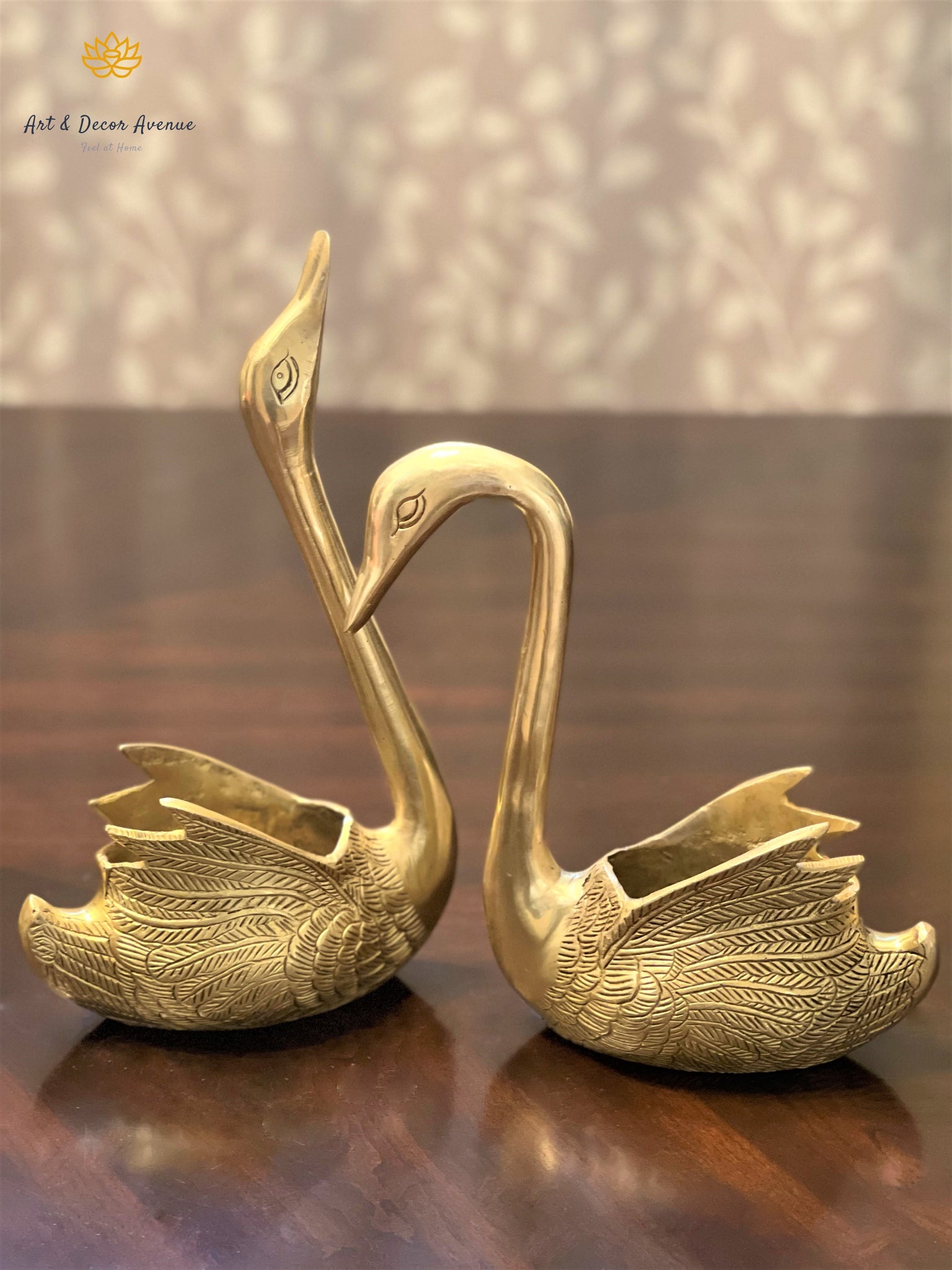 Brass Swan (set of 2) – Art & Decor Avenue